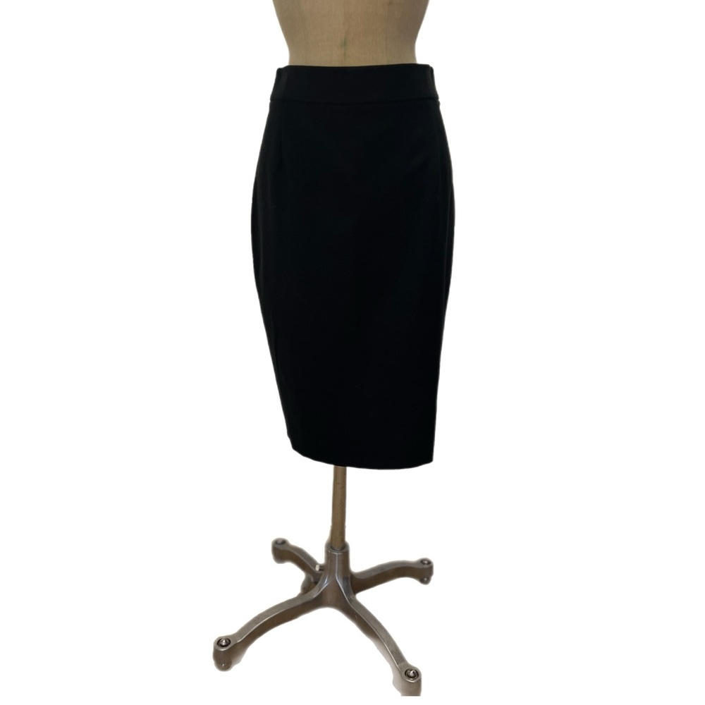 Theory pencil skirt.